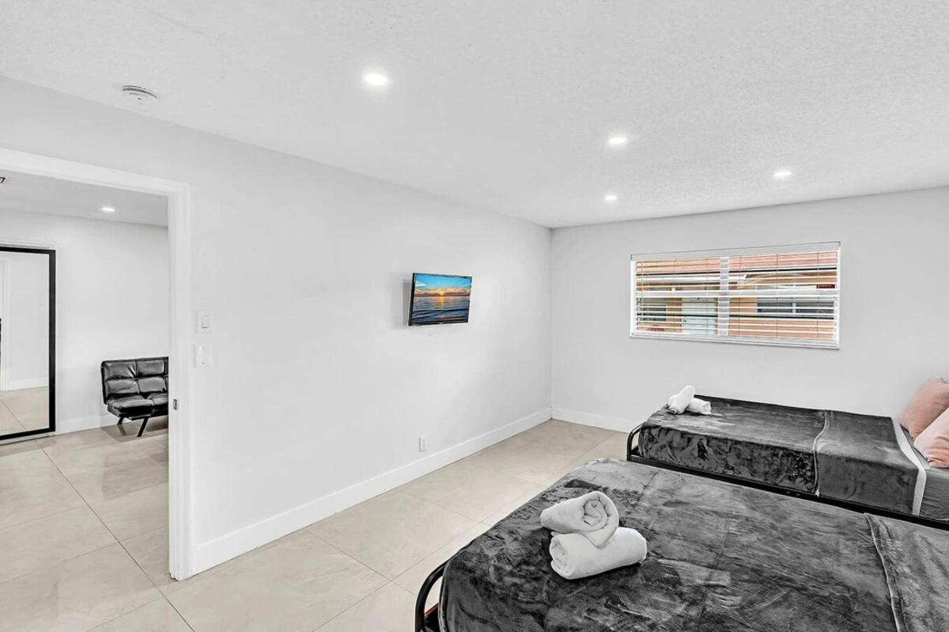 Beach And Hard Rock Hollywood Vacation House Ha02 外观 照片
